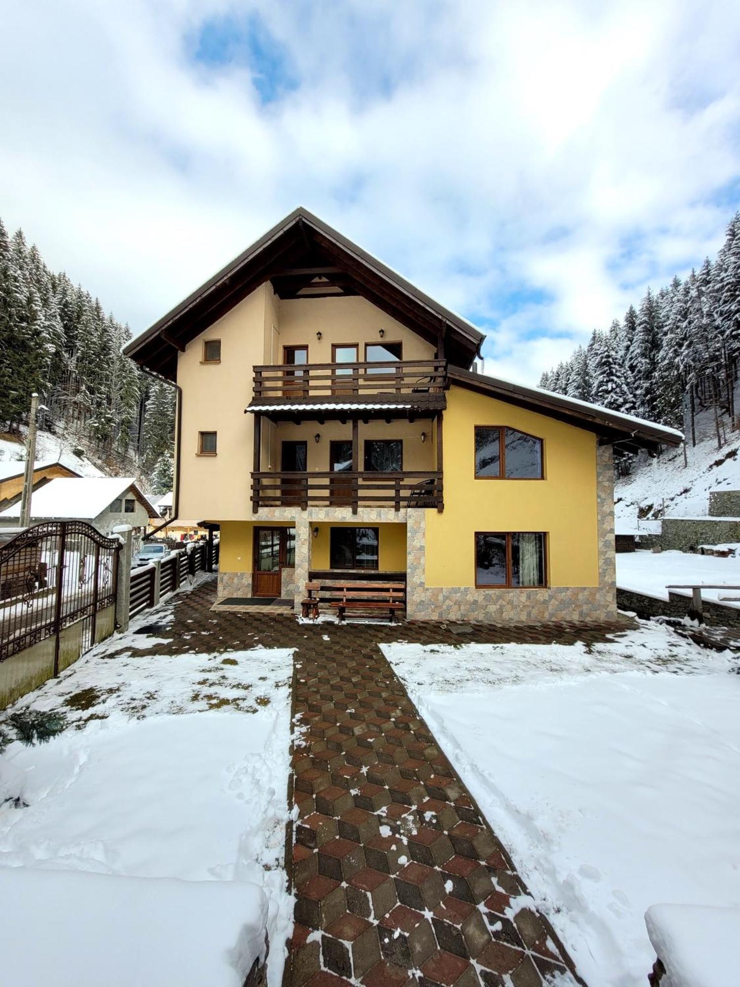 Casa Maryon Villa Rucăr Exterior foto